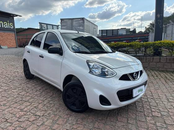 NISSAN MARCH 1.0 S 12V FLEX 4P MANUAL NISSAN MARCH 1.0 S 12V FLEX 4P MANUAL